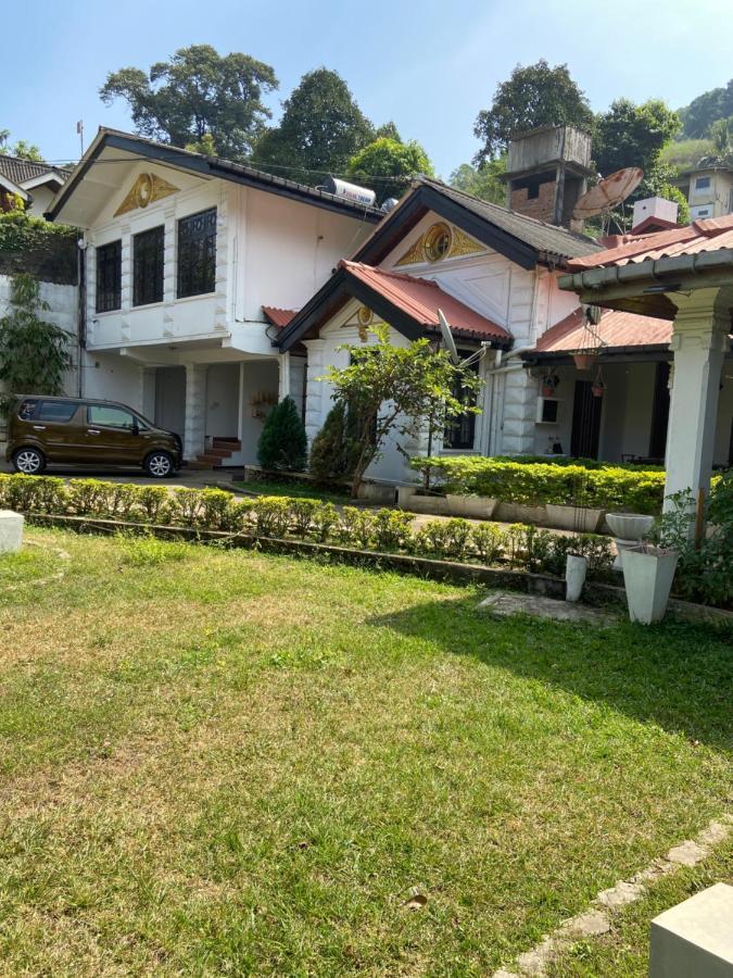 Kandy Garden Villa Buitenkant foto