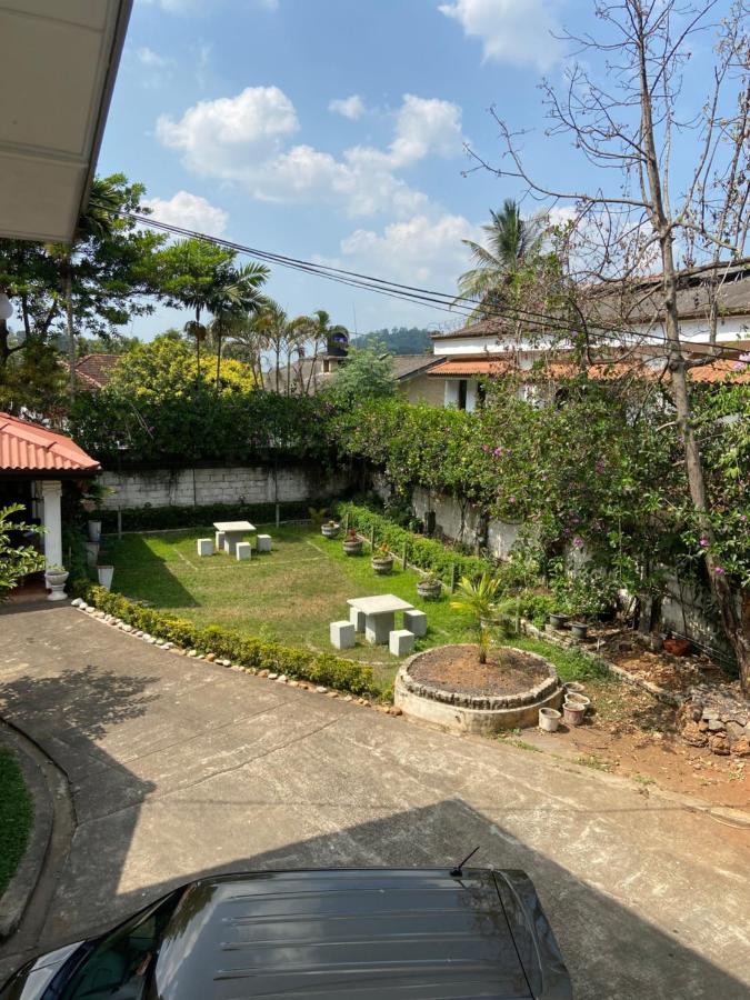 Kandy Garden Villa Buitenkant foto